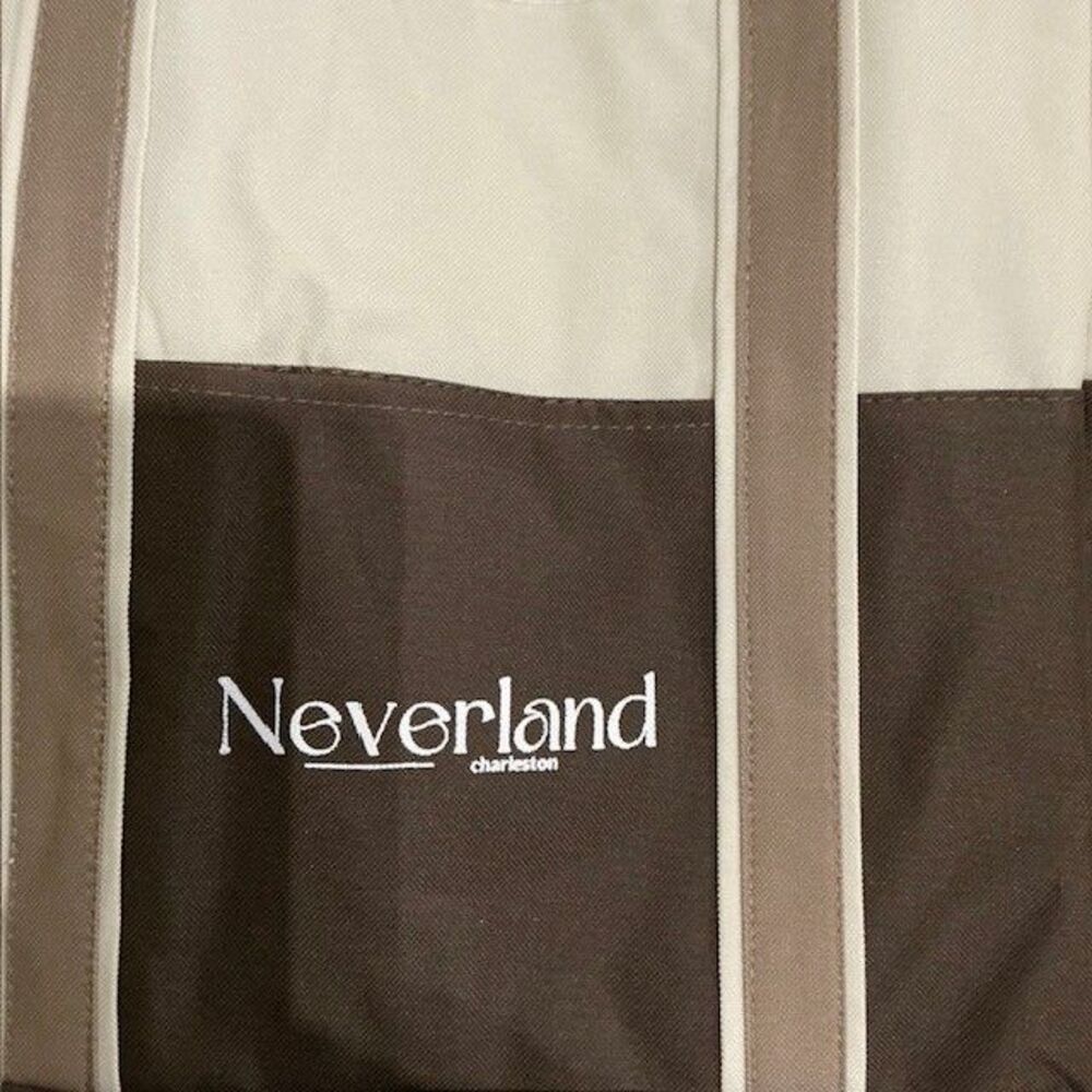 Charleston SC Neverland Brown/Tan Canvas Tote Bag Snap Close 2 pocket NWT - Picture 3 of 5